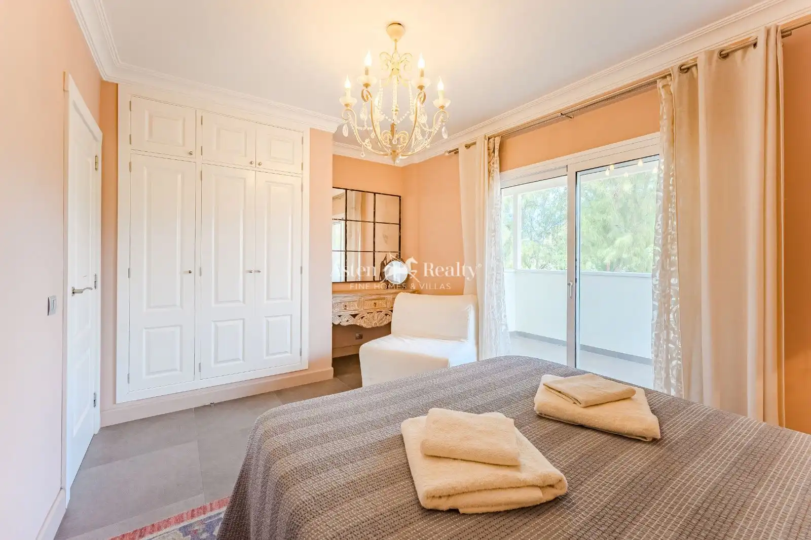 Habitación de Casa o chalet en venta en Arona con Jardín privado, Terraza y Trastero