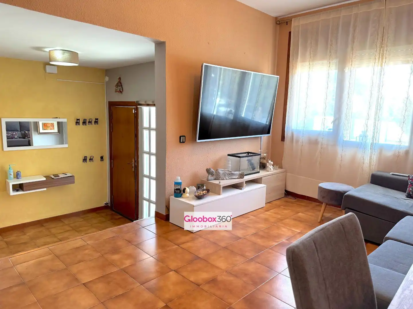 Sala d'estar de Casa adosada en venda en Riudoms amb Calefacció, Jardí privat i Terrassa