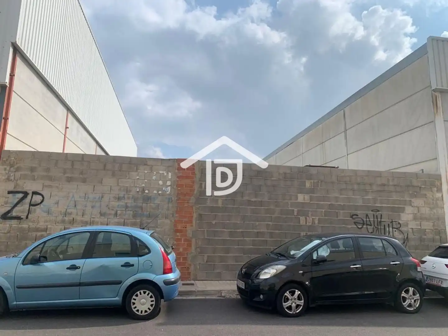 Industrial building for sale in Aviacion, imagen 2