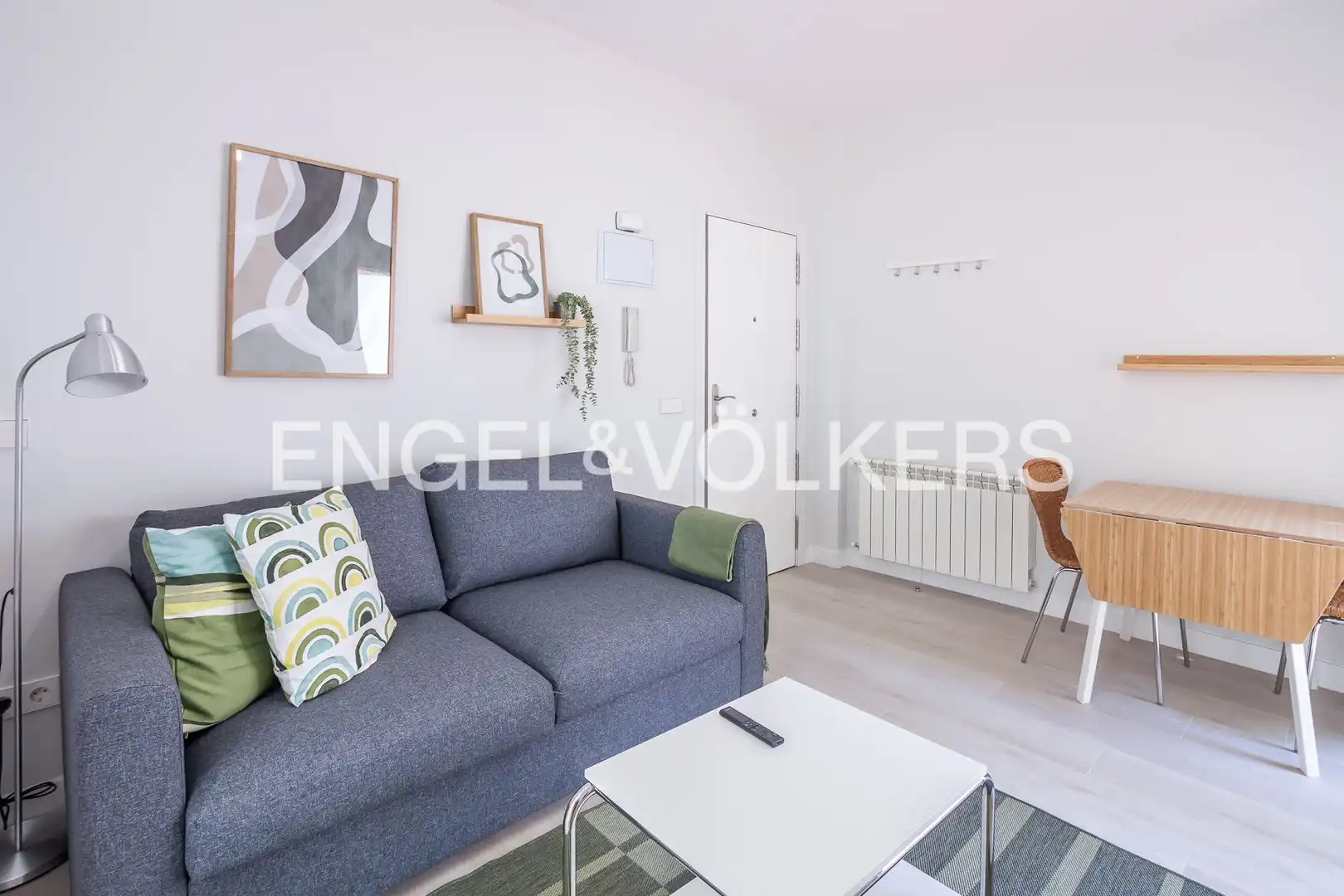 Living room of Flat for rent in  Madrid Capital  with Heating and Private garden
