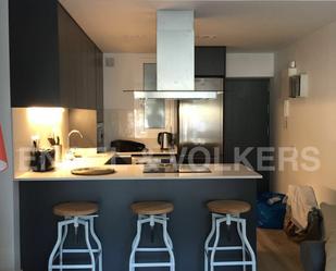 Cuina de Apartament de lloguer en  Barcelona Capital amb Aire condicionat, Calefacció i Parquet