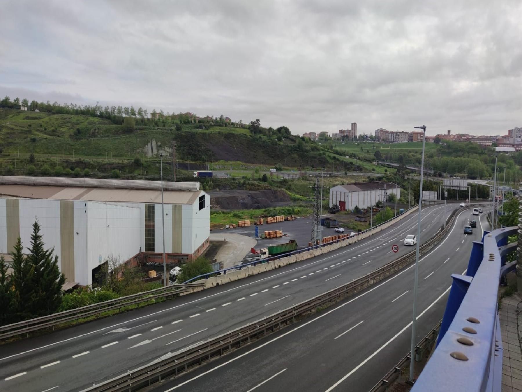 Exterior view of Flat for sale in Valle de Trápaga-Trapagaran