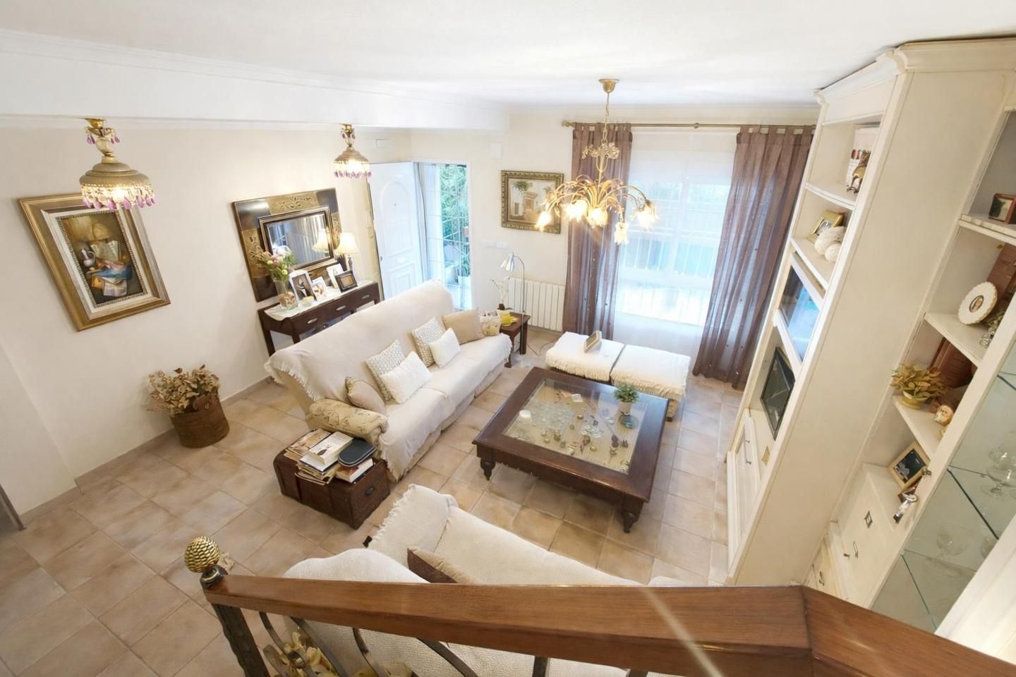 Sala d'estar de Casa o xalet en venda en Elche / Elx amb Aire condicionat, Calefacció i Jardí privat