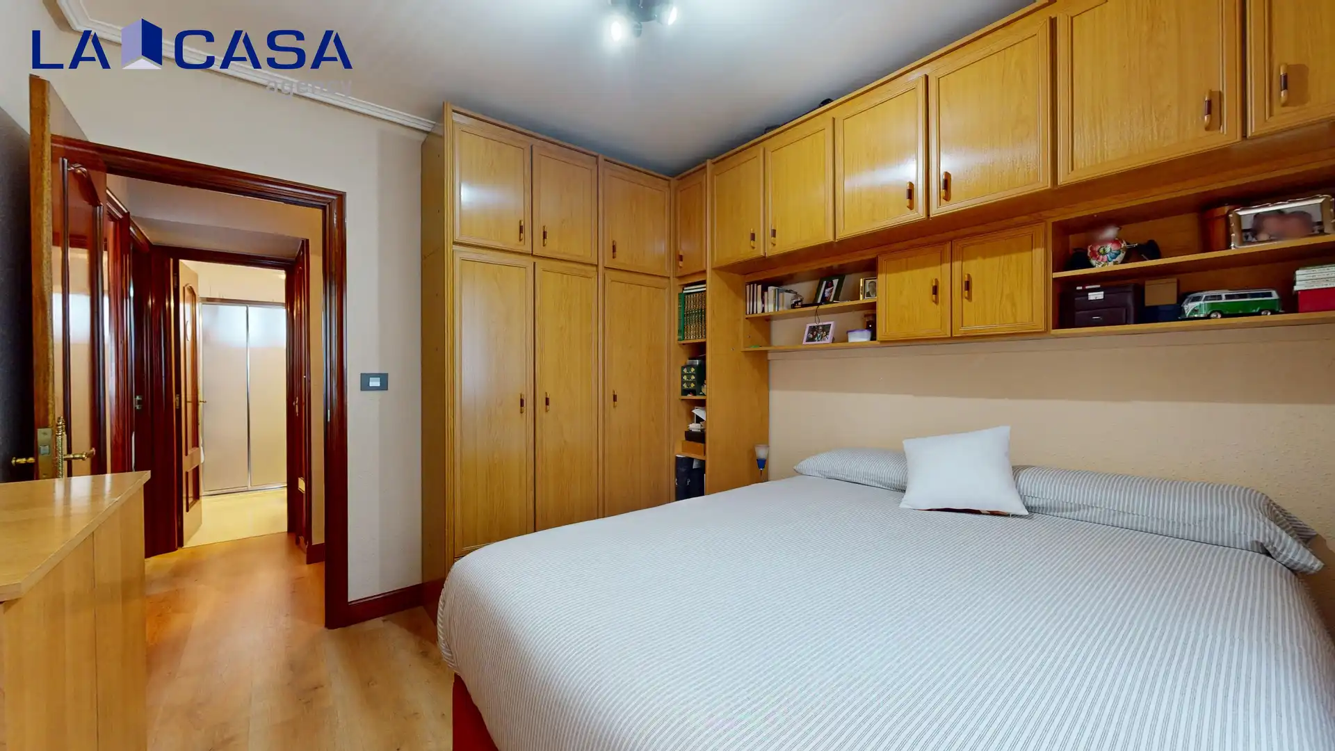 Habitación de Piso en venta en Bilbao  con Balcón