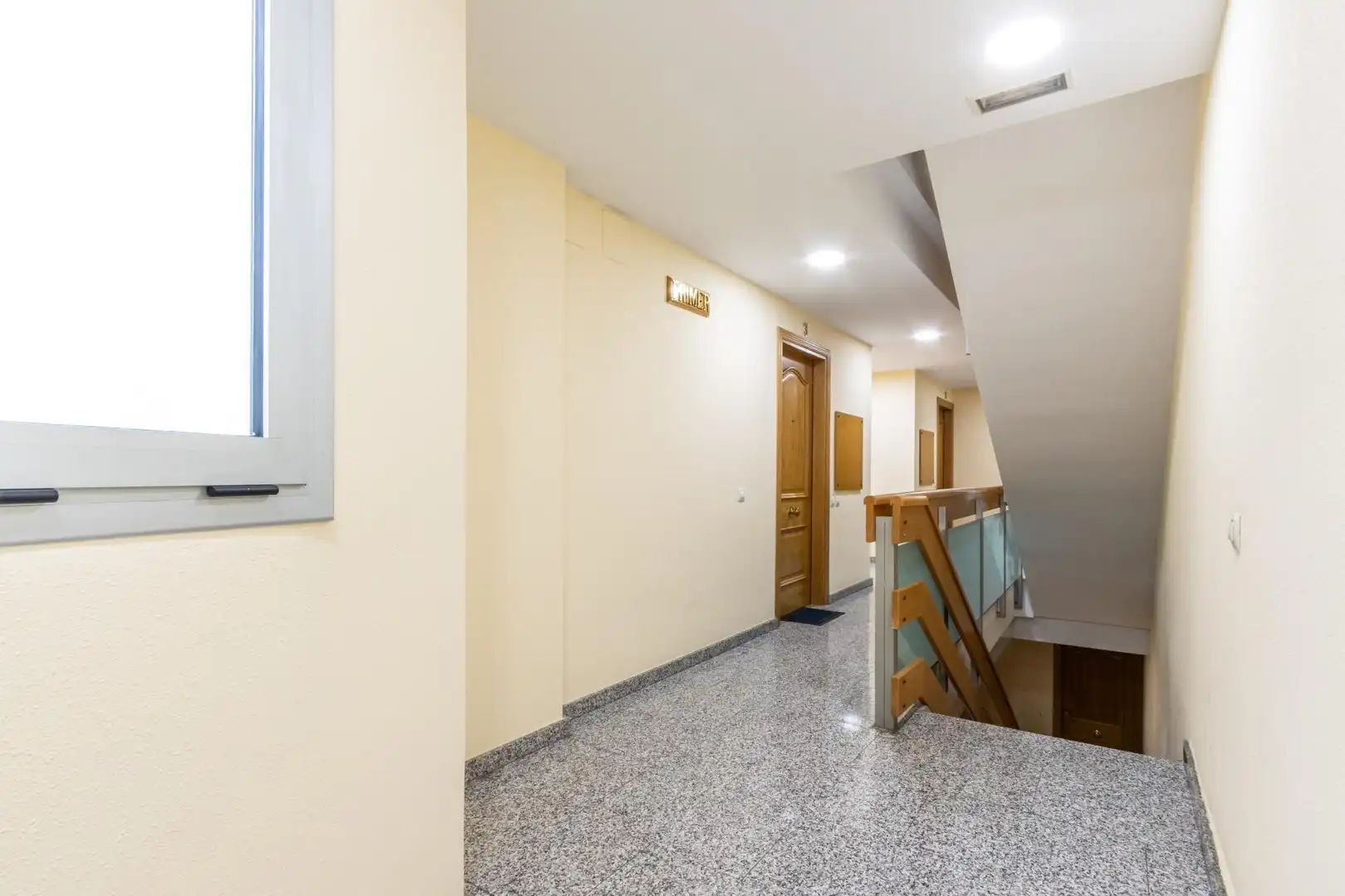 Flat with terrace for sale in Centre - Sant Oleguer, imagen 37