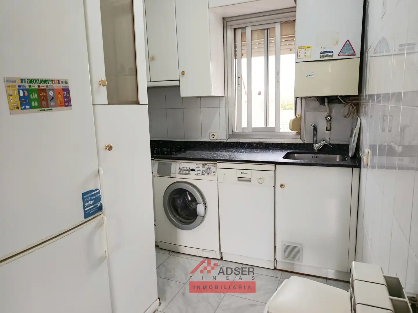 Küche von Wohnung zum Verkauf in  Logroño mit Heizung und Balkon