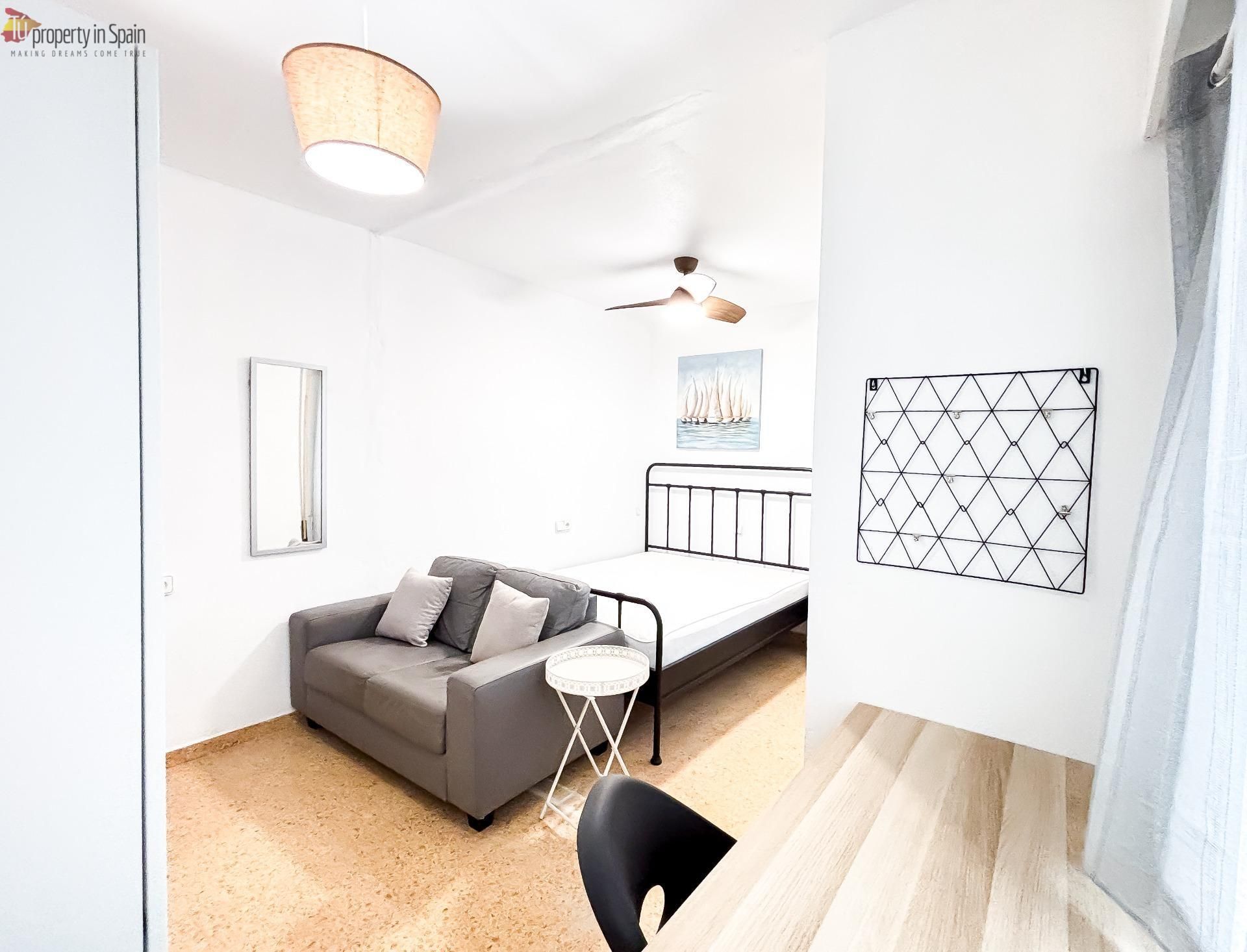 Bedroom of Flat to share in Alicante / Alacant