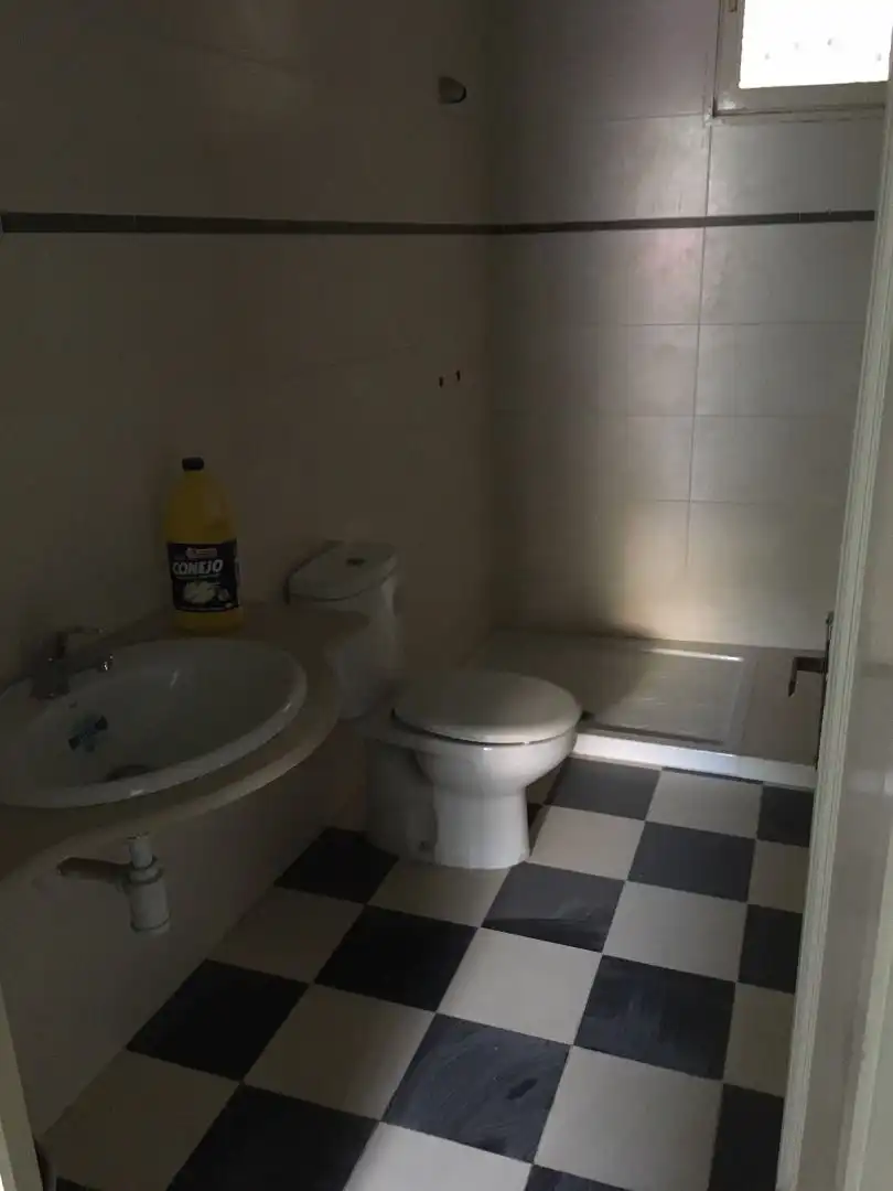 Baño de Piso en venta en Manlleu con Calefacción y Balcón