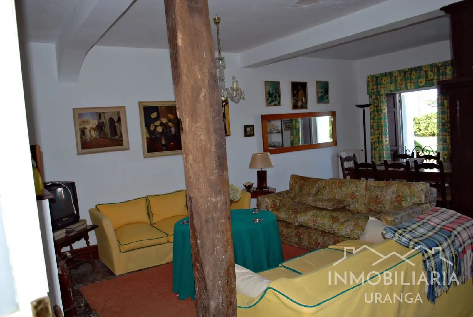 Wohnzimmer von Haus oder Chalet zum Verkauf in Ribamontán al Mar mit Heizung, Privatgarten und Terrasse