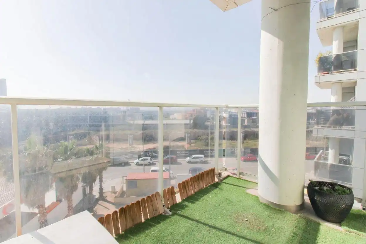 Appartement avec terrasse à vendre à Plaza Guillem Agullo