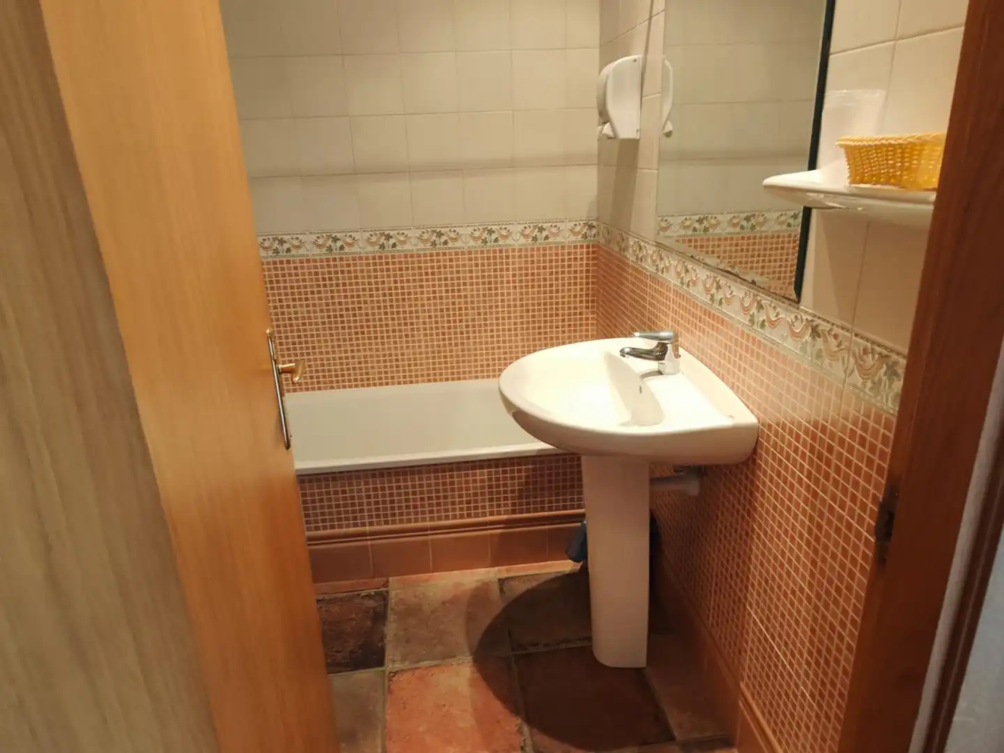 Hotel en venta en Carrer de Sant Esteve 14, imagen 3