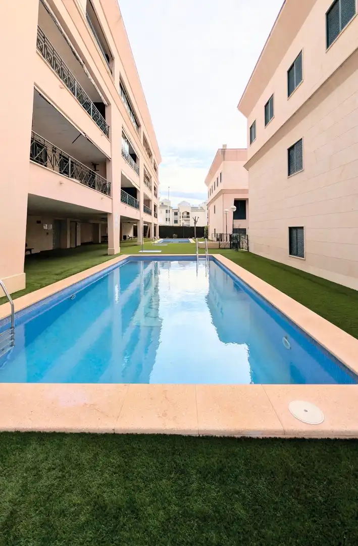 Piscina de Casa o xalet de lloguer en Santa Pola amb Aire condicionat, Calefacció i Jardí privat