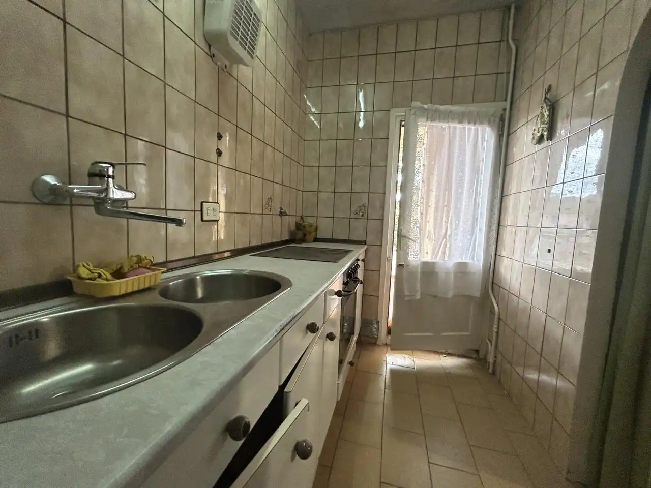 Cuina de Casa o xalet en venda en Ribaforada amb Calefacció i Traster