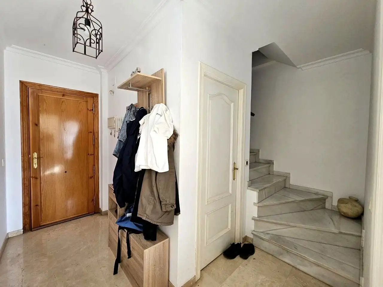 Casa adosada en venda en Alcalá de Guadaira amb Traster