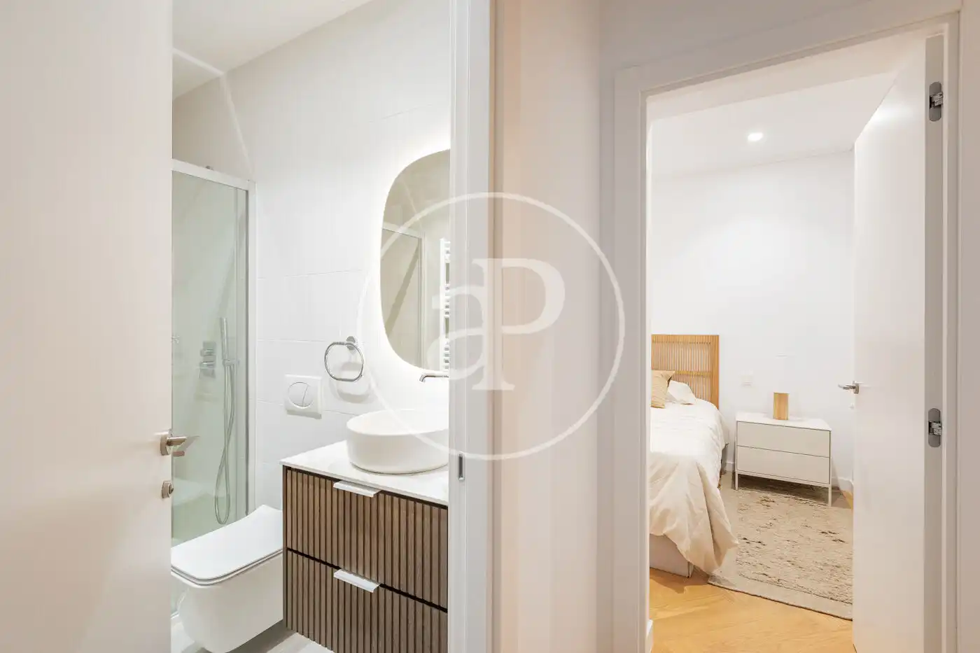 Baño de Piso en venta en Madrid con Aire acondicionado, Calefacción y Amueblado