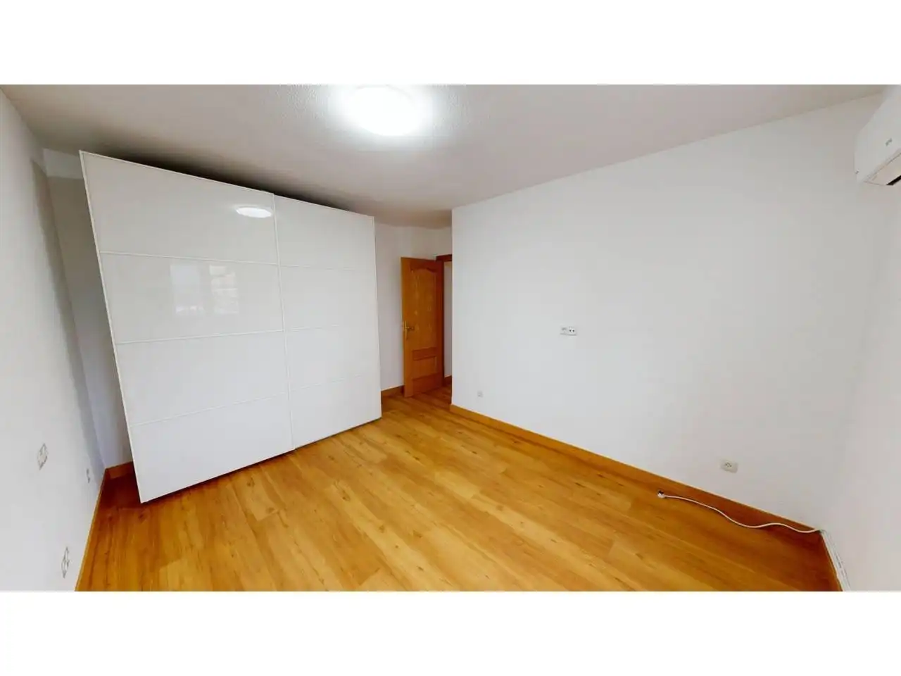 Flat for rent in Madrid  with Air Conditioner, Heating and Terrace