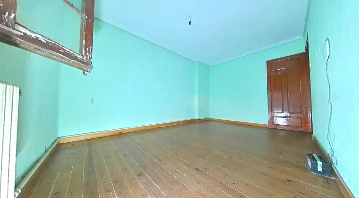Flat with terrace for sale in Calle Santa Isabel, imagen 5