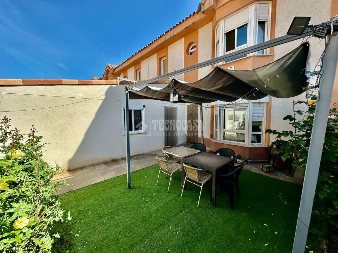 Terraza de Casa adosada en venta en Fontanar con Calefacción