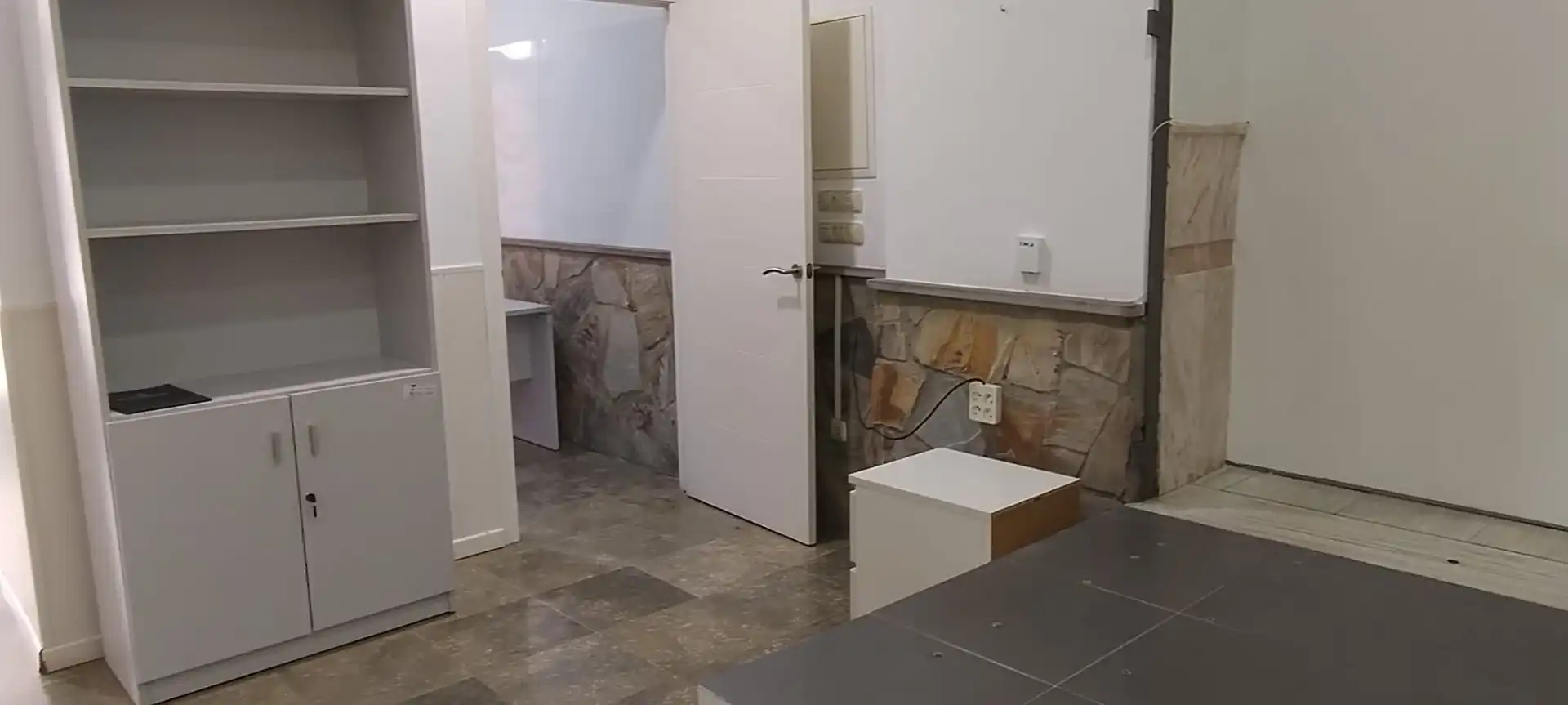 Commercial properties for sale in Jerez de la Frontera  with Air Conditioner
