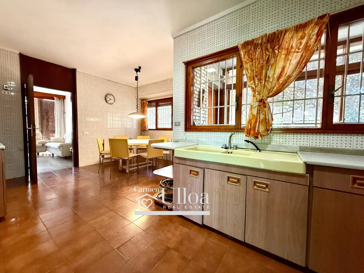 Cuina de Casa o xalet en venda en Alicante / Alacant amb Aire condicionat, Jardí privat i Terrassa