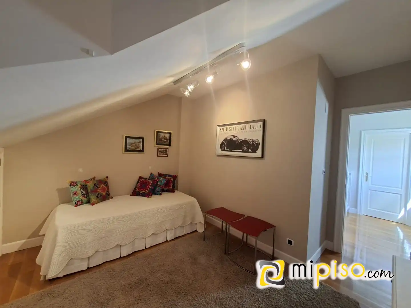 Habitación de Casa o chalet de alquiler en Laredo con Calefacción, Jardín privado y Amueblado