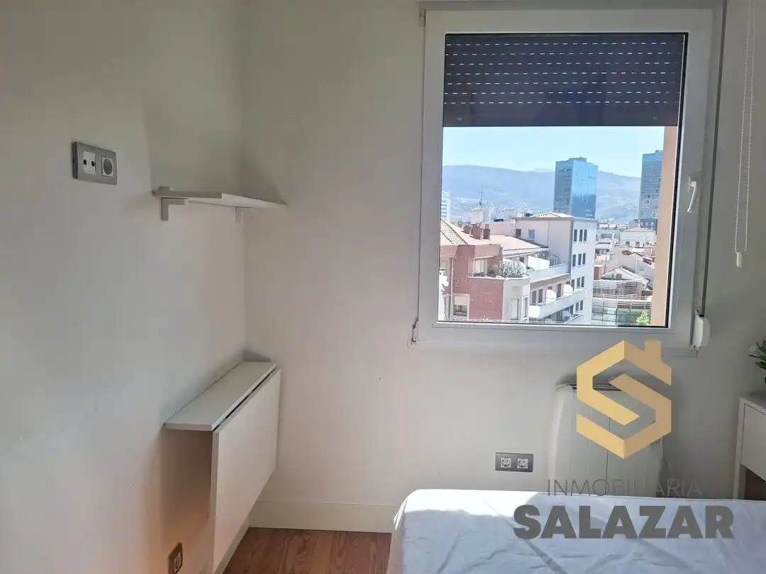 Terraza de Piso de alquiler en Bilbao  con Calefacción, Terraza y Amueblado