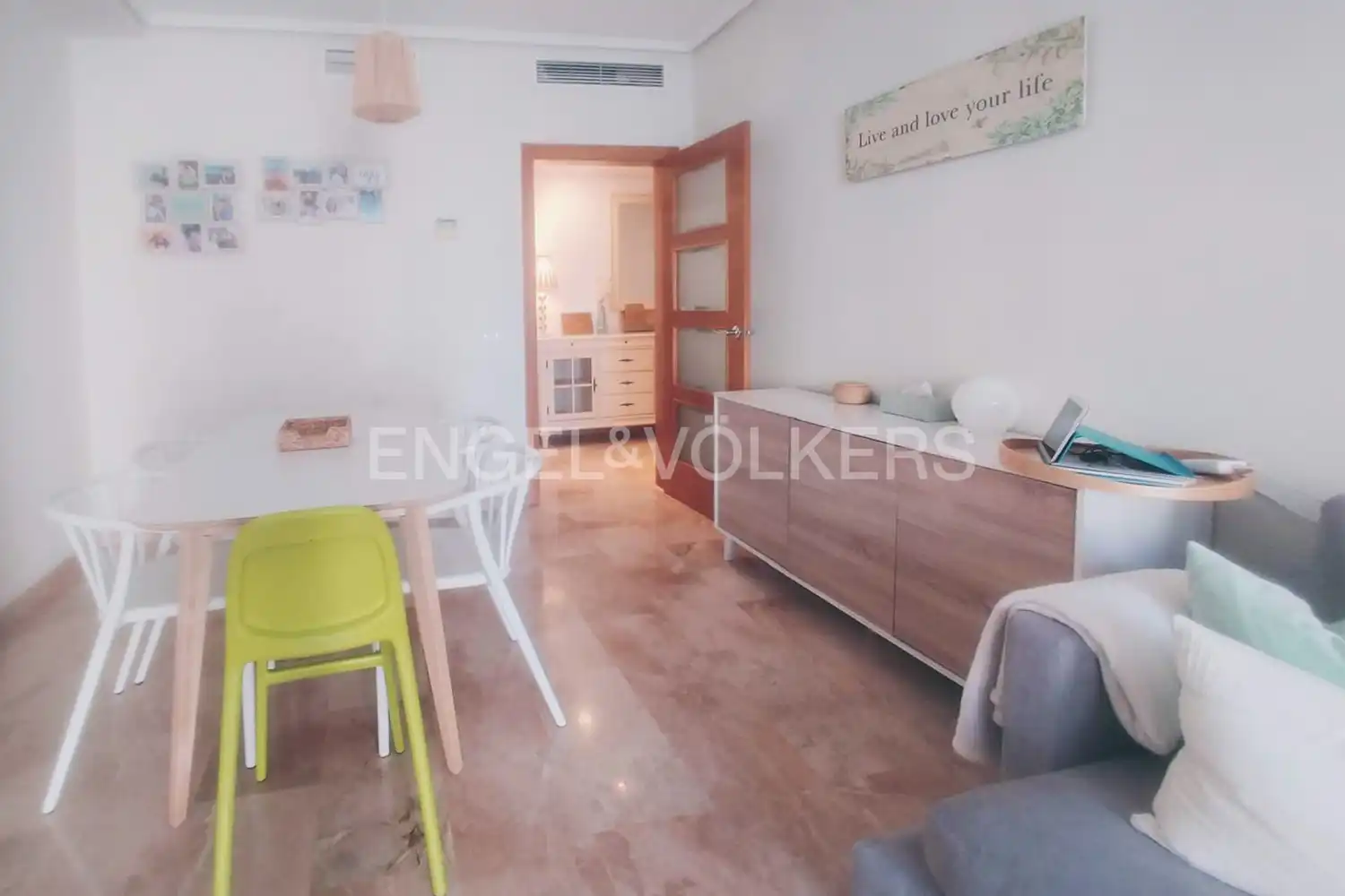 Sala de estar de Piso en venta en Valencia con Aire acondicionado, Calefacción y Amueblado