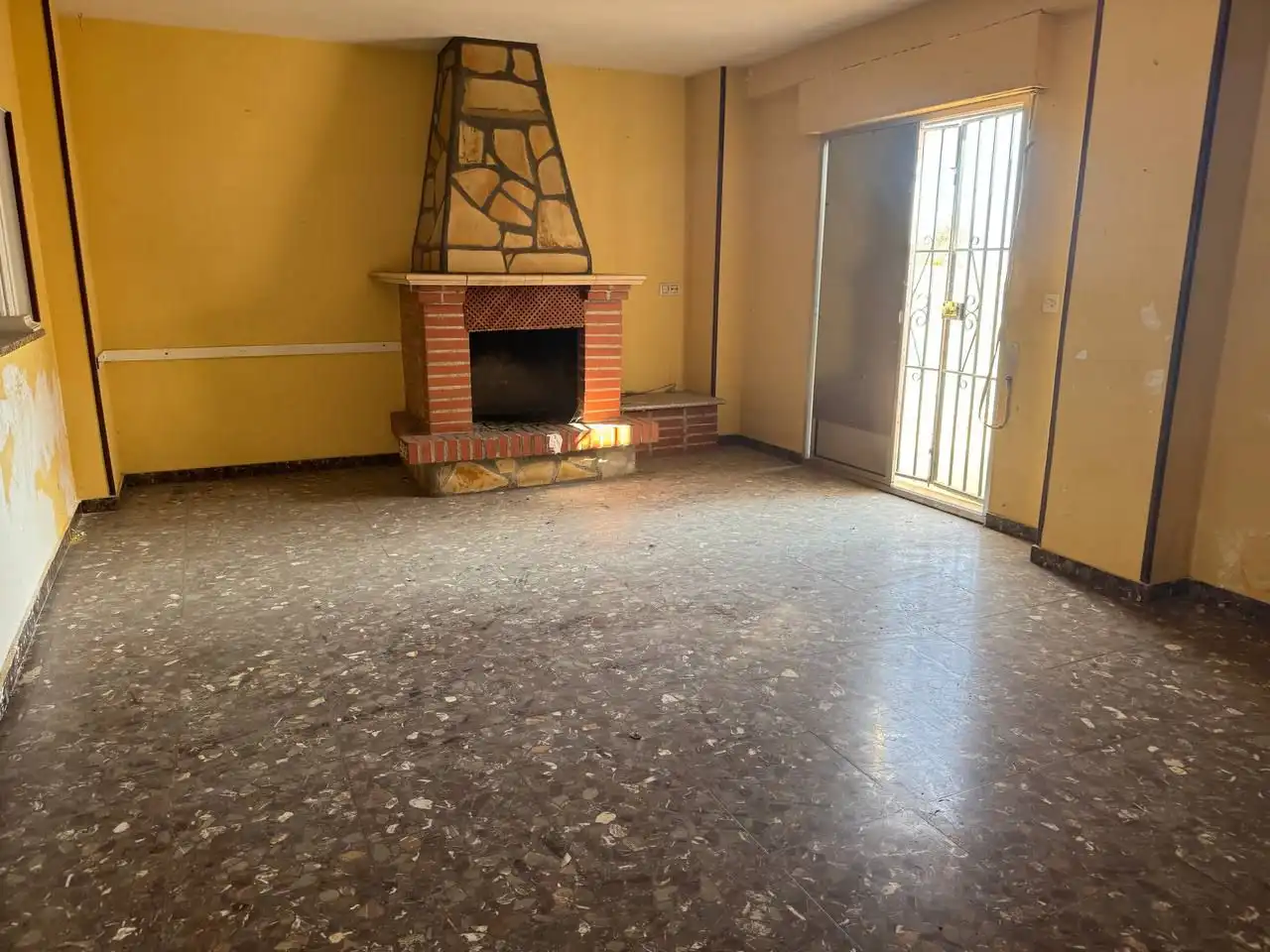 Casa adosada en venta en MOLINILLOS, 37, Alcaudete