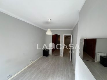 Piso con ascensor en venta en Passatge de Porta