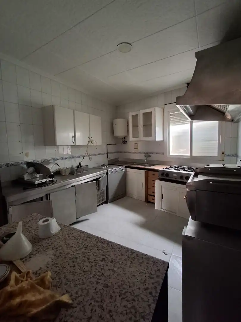 Cocina de Edificio en venta en Miguel Esteban