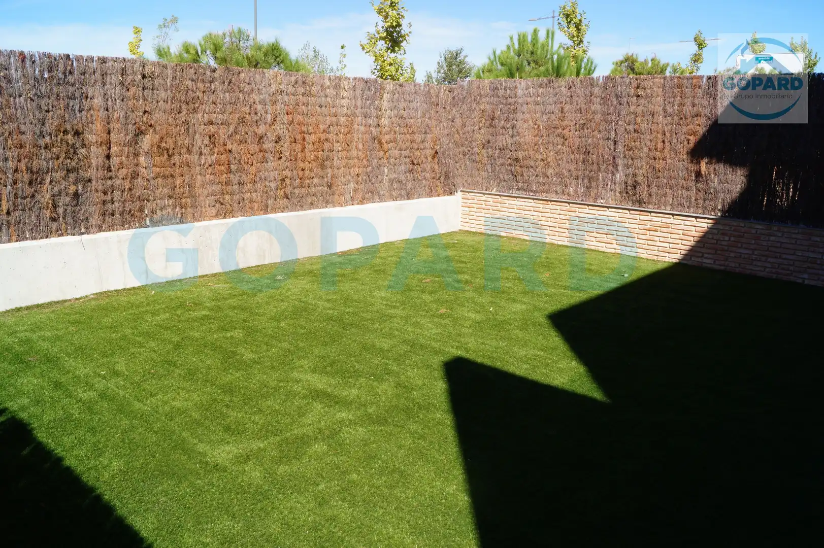 Jardín de Casa adosada de alquiler en Boadilla del Monte con Aire acondicionado, Calefacción y Jardín privado