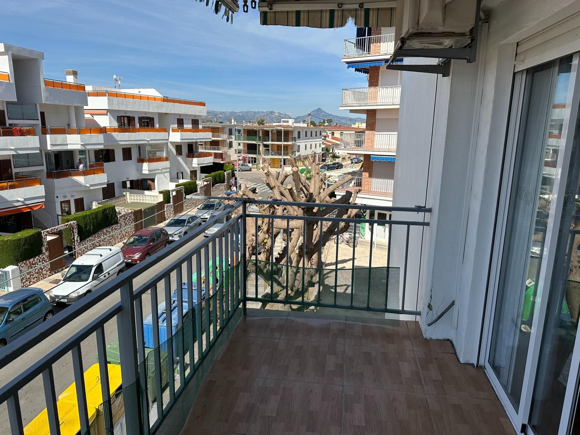 Vista exterior de Pis en venda en Oliva