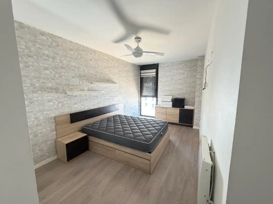 Bedroom of Flat for sale in Huelva  with Air Conditioner and Heating