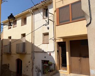 Vista exterior de Finca rústica en venda en Garcia amb Balcó