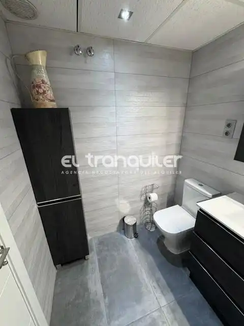 Bathroom of Attic for rent in San Blas