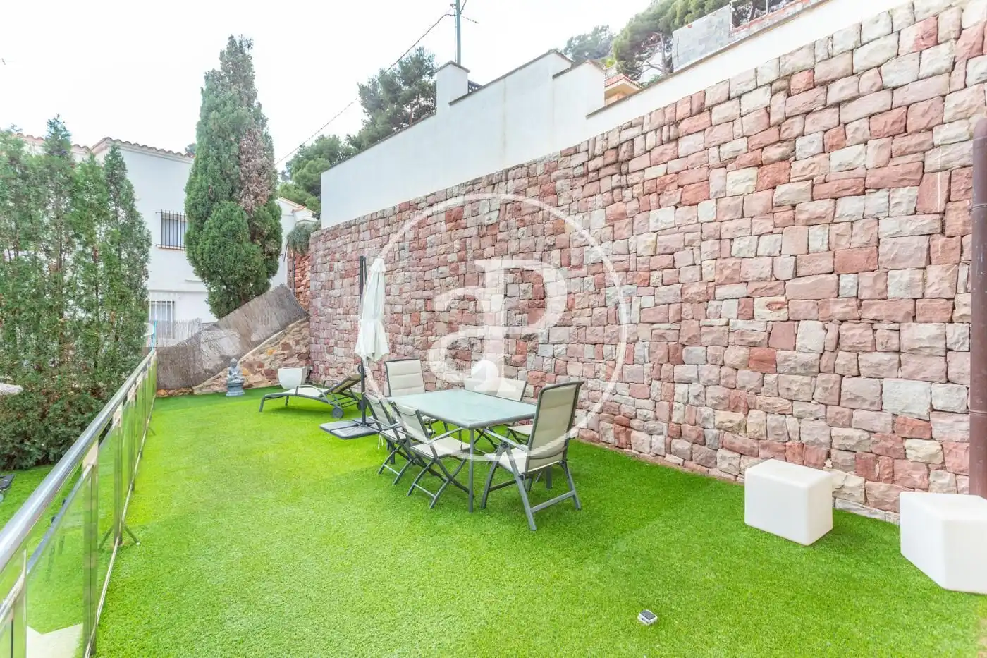 Terrassa de Casa o xalet en venda en Sagunto / Sagunt amb Aire condicionat, Calefacció i Jardí privat