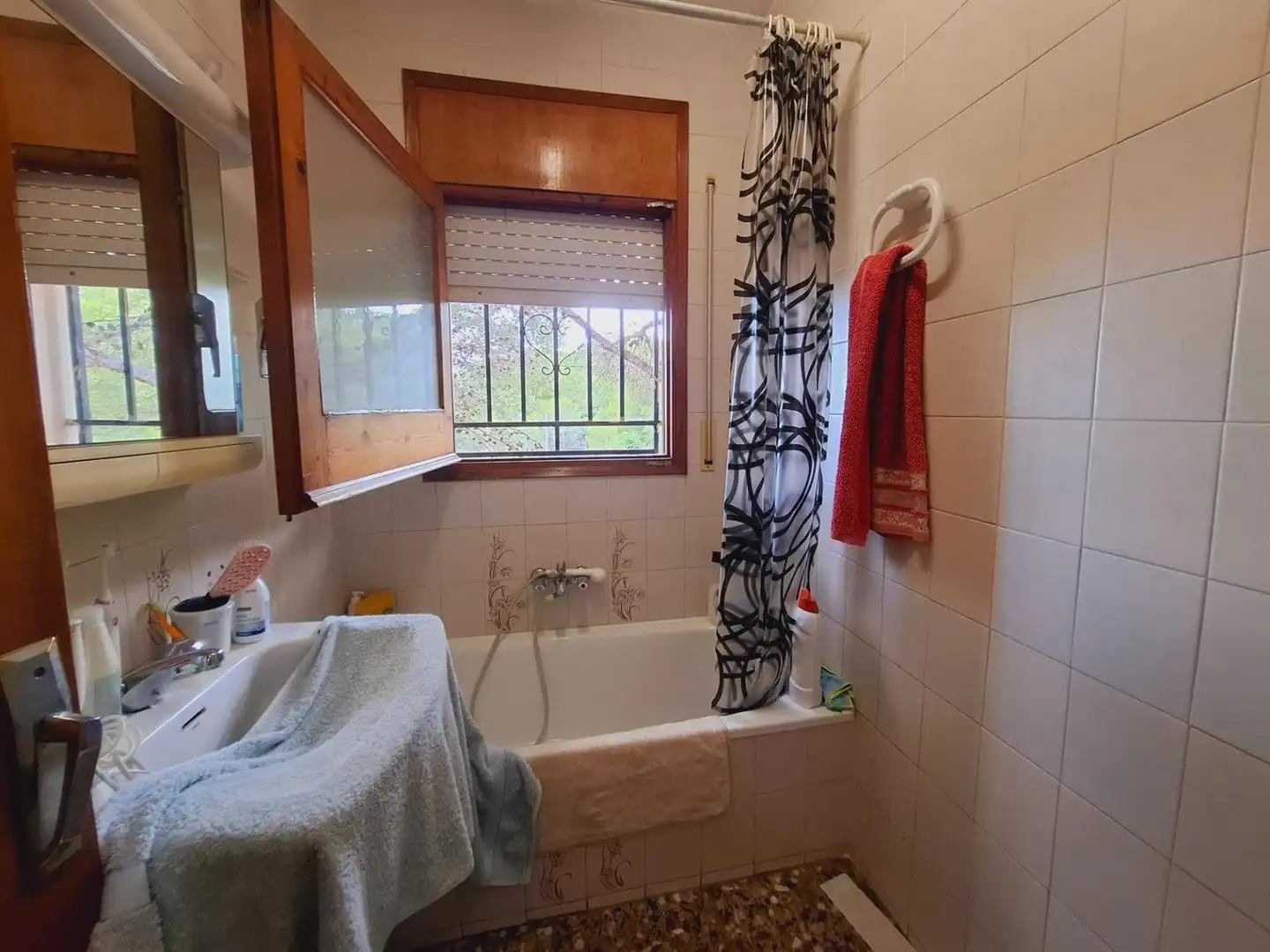 Bany de Casa o xalet en venda en Calafell amb Jardí privat, Terrassa i Traster