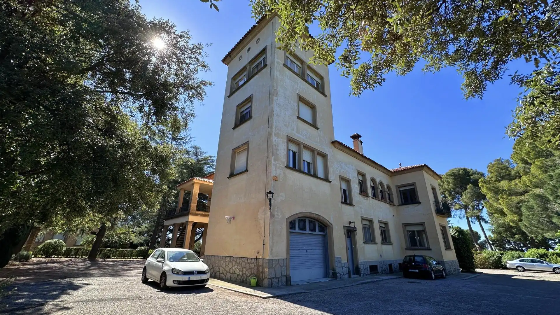 Vista exterior de Casa o chalet en venta en Terrassa con Aire acondicionado, Calefacción y Jardín privado