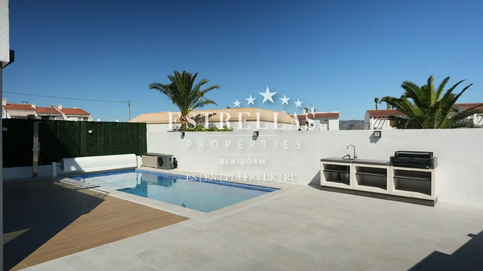 Vista exterior de Casa o chalet en venta en La Nucia con Aire acondicionado, Calefacción y Jardín privado