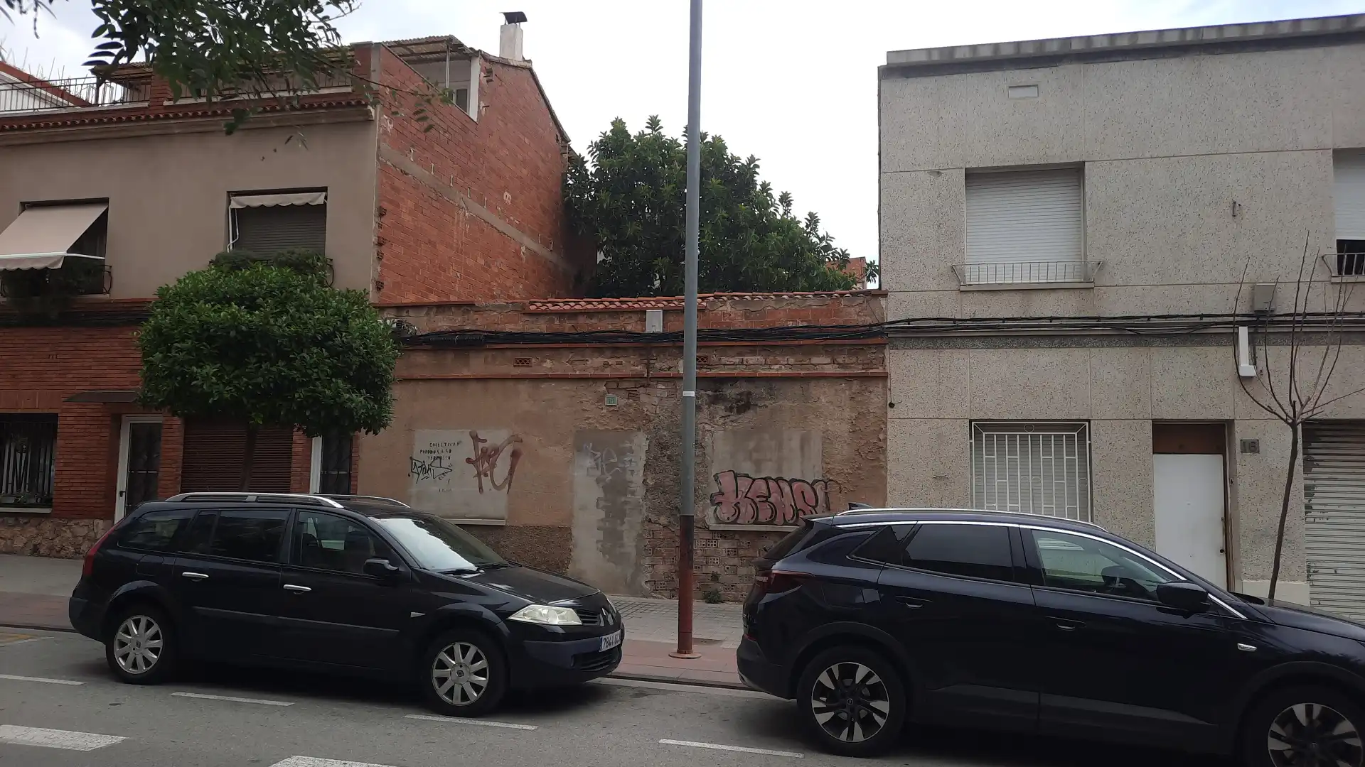 Außenansicht von Residential zum Verkauf in Terrassa