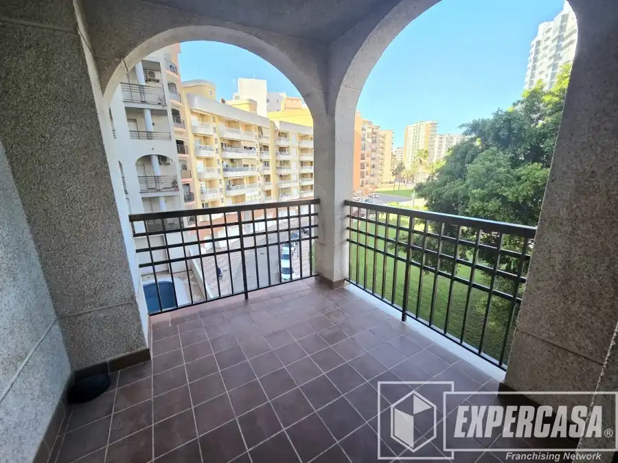 Terrassa de Apartament de lloguer en Cullera amb Terrassa, Piscina i Moblat