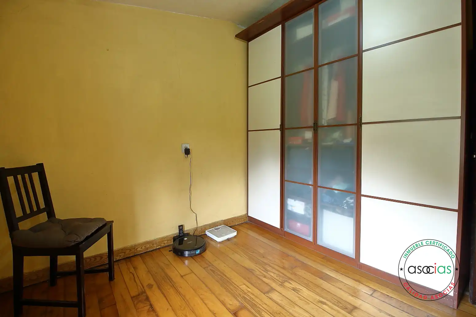 Habitación de Casa adosada en venta en Siero con Calefacción, Jardín privado y Terraza