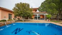 Piscina de Casa o xalet en venda en Piera amb Aire condicionat, Terrassa i Piscina