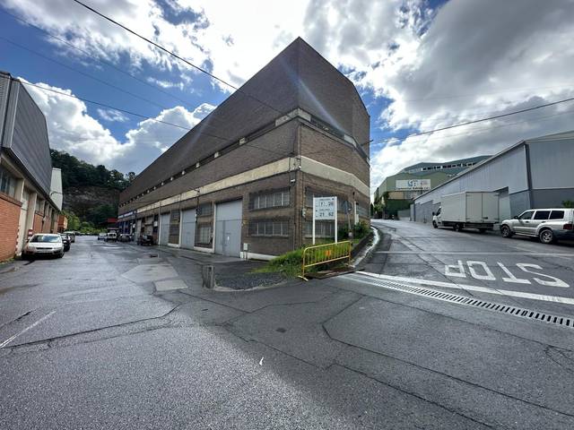 Nave industrial en Alquiler en N/A, -1 en Arrankudiaga / Zollo