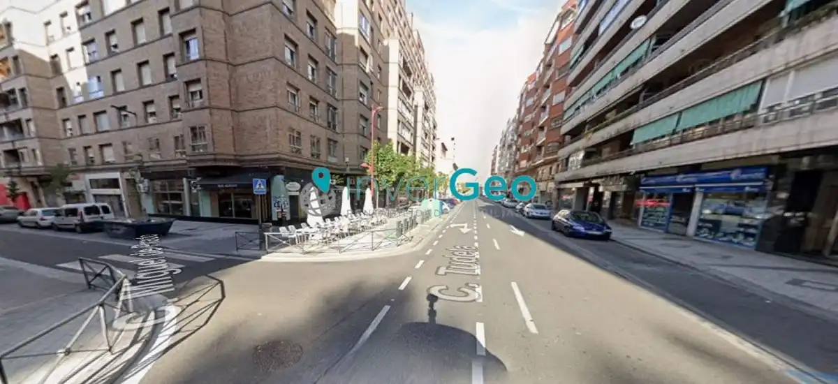 Vista exterior de Local en traspaso en Valladolid con Aire acondicionado, Calefacción y Terraza
