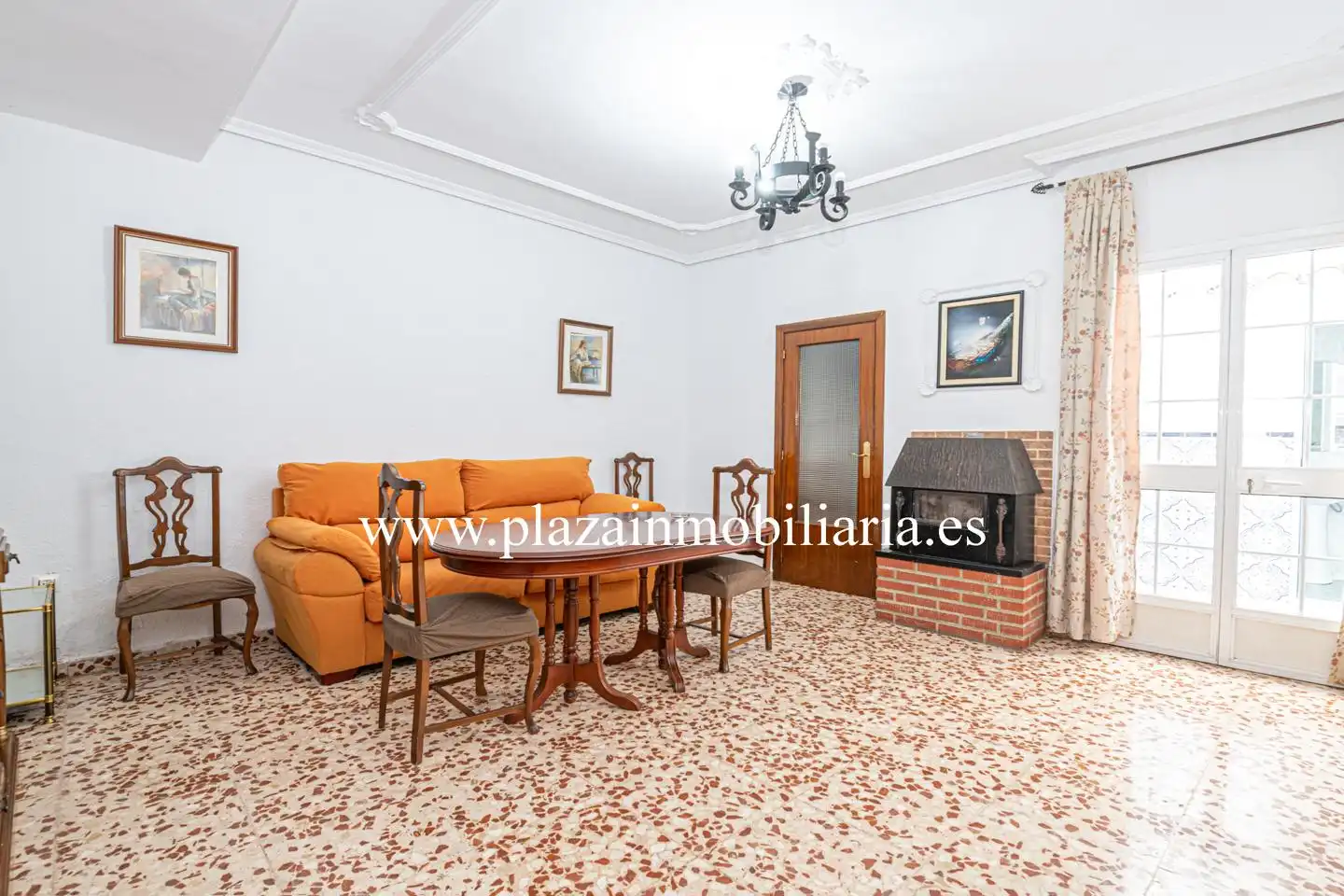 Sala de estar de Casa o chalet en venta en Lucena con Terraza, Trastero y Balcón