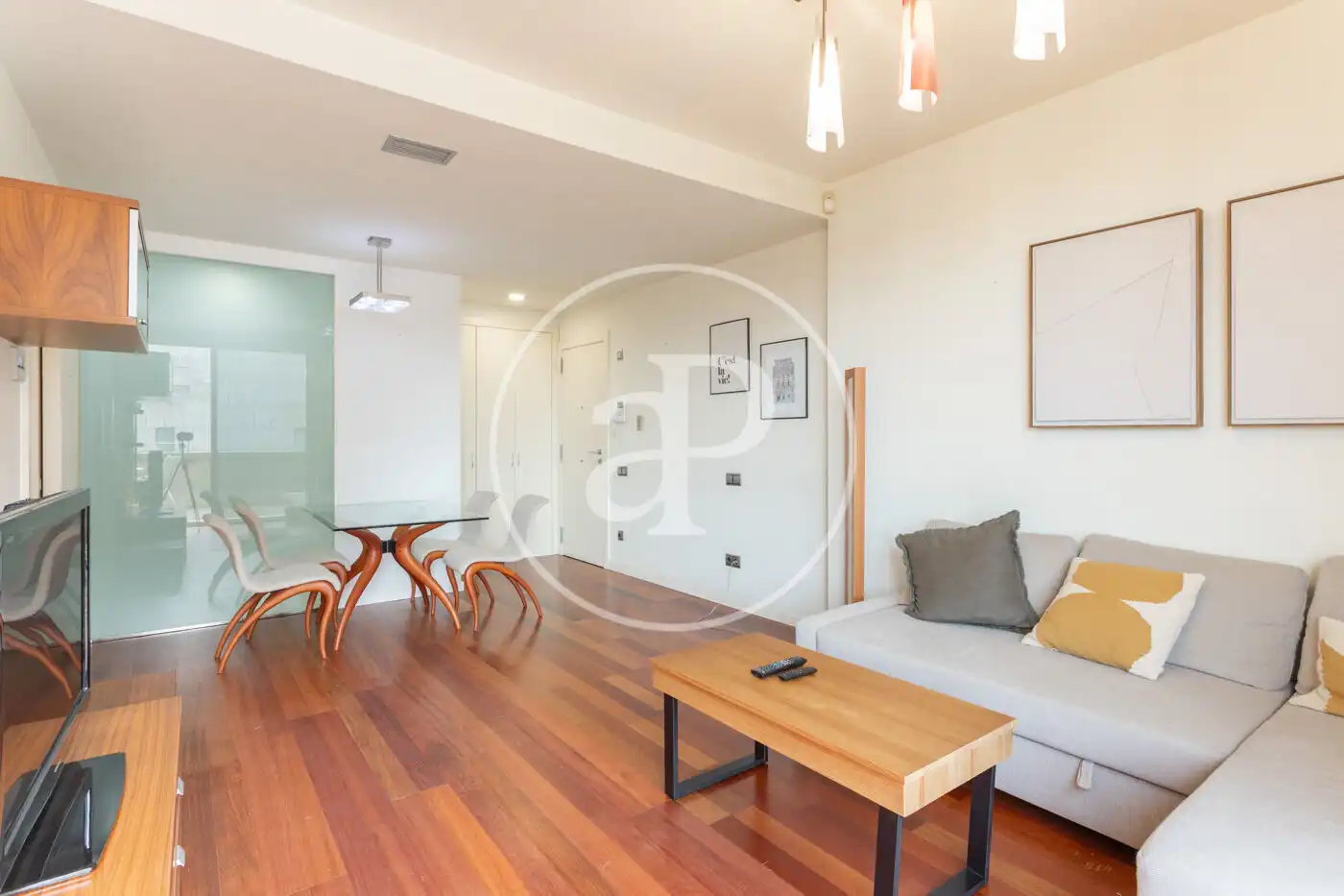 Sala d'estar de Pis en venda en Barcelona amb Aire condicionat, Calefacció i Terrassa