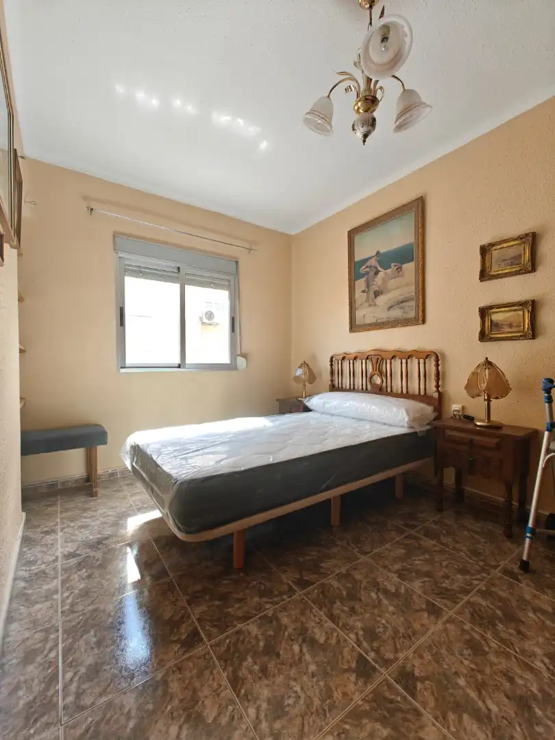 Schlafzimmer von Wohnung zum Verkauf in Mislata mit Klimaanlage, Möbliert und Balkon