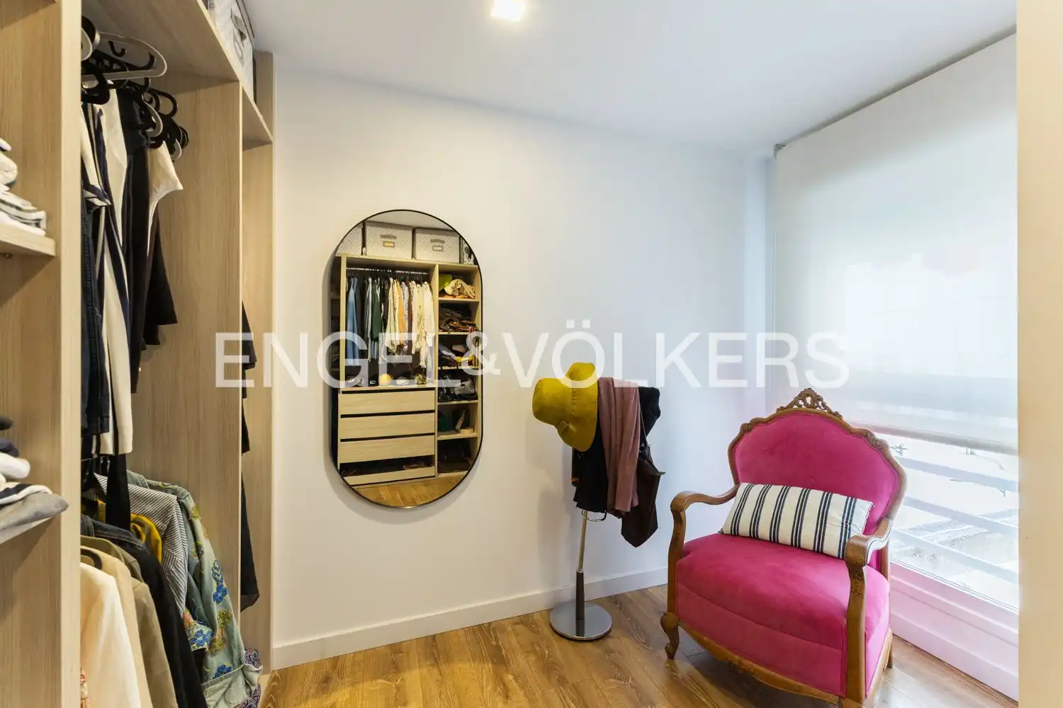 Schlafzimmer von Wohnung zur Miete in Extramurs