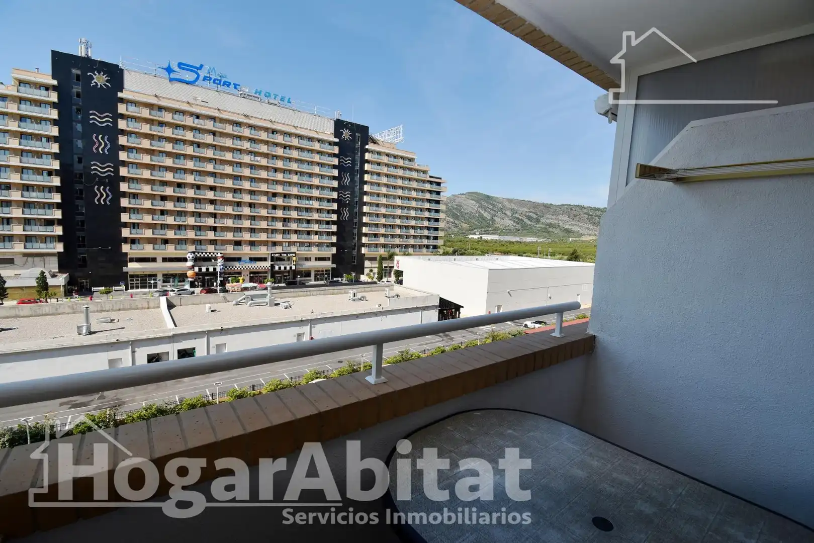 Pis amb piscina en venda a Avenida Jardín, imagen 11